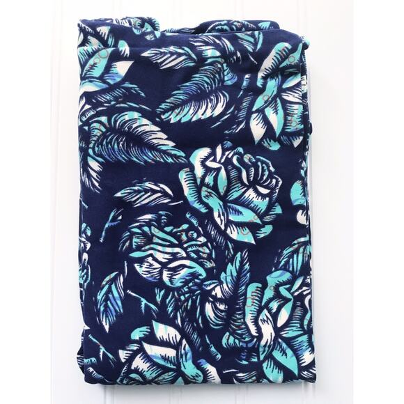 NWT LuLaRoe TC2 Leggings Navy Blue Icy Roses Winter Wonderland Buttery Soft NEW - Picture 1 of 2
